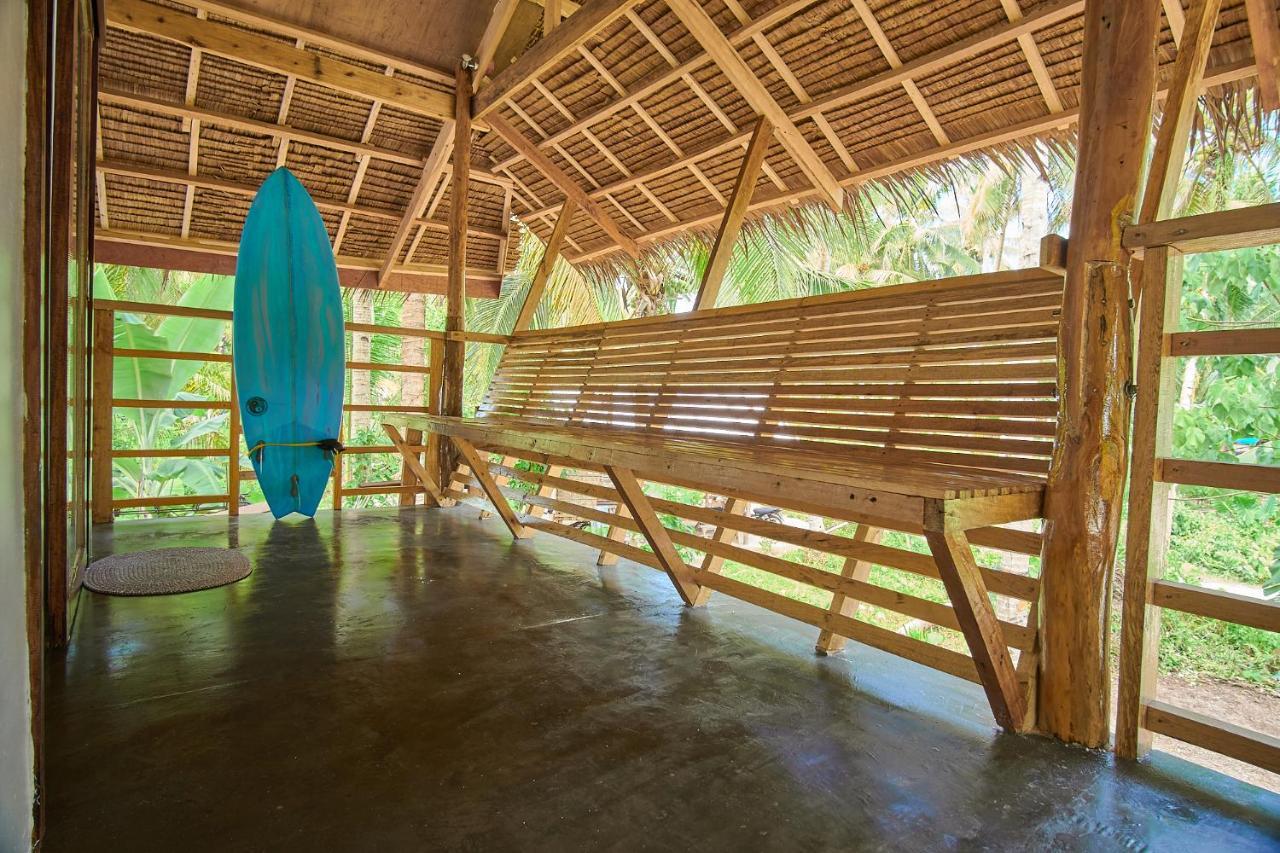 Higala Hostel Siargao Хенерал Луна Екстериор снимка