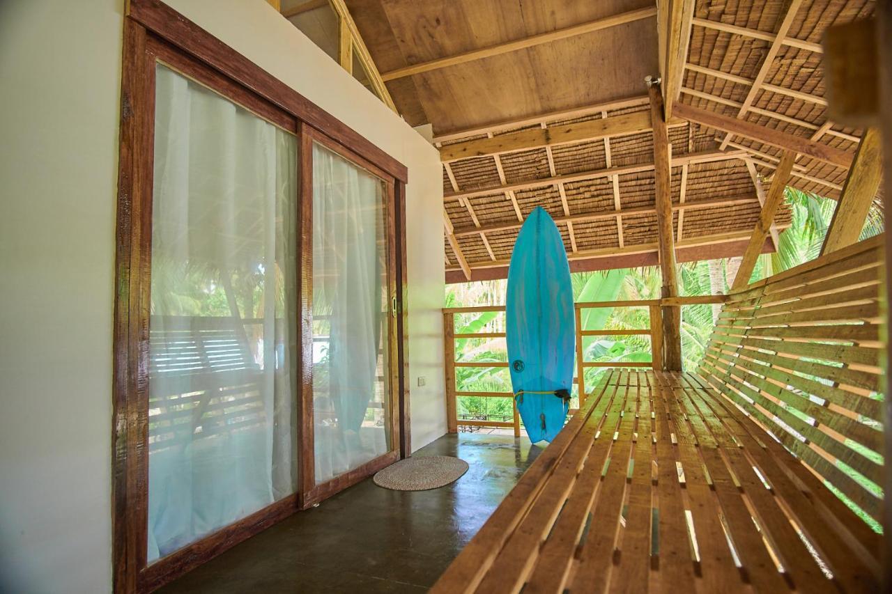 Higala Hostel Siargao Хенерал Луна Екстериор снимка