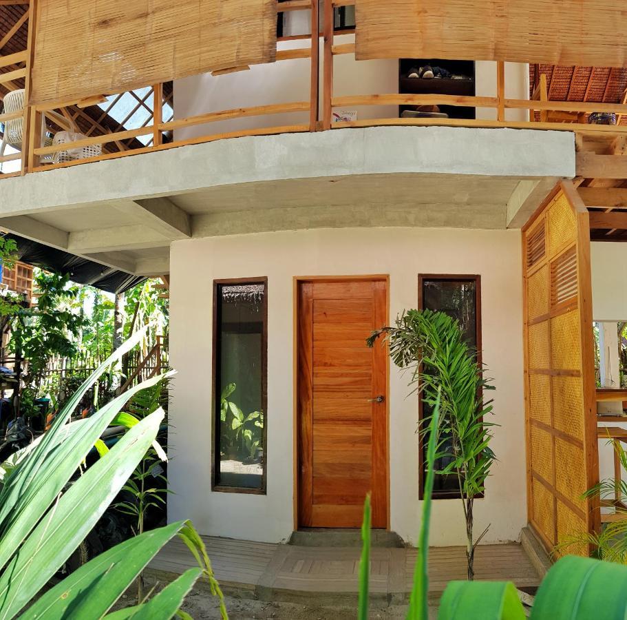 Higala Hostel Siargao Хенерал Луна Екстериор снимка