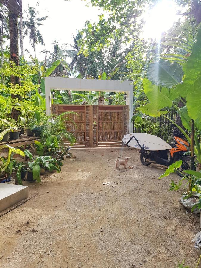 Higala Hostel Siargao Хенерал Луна Екстериор снимка