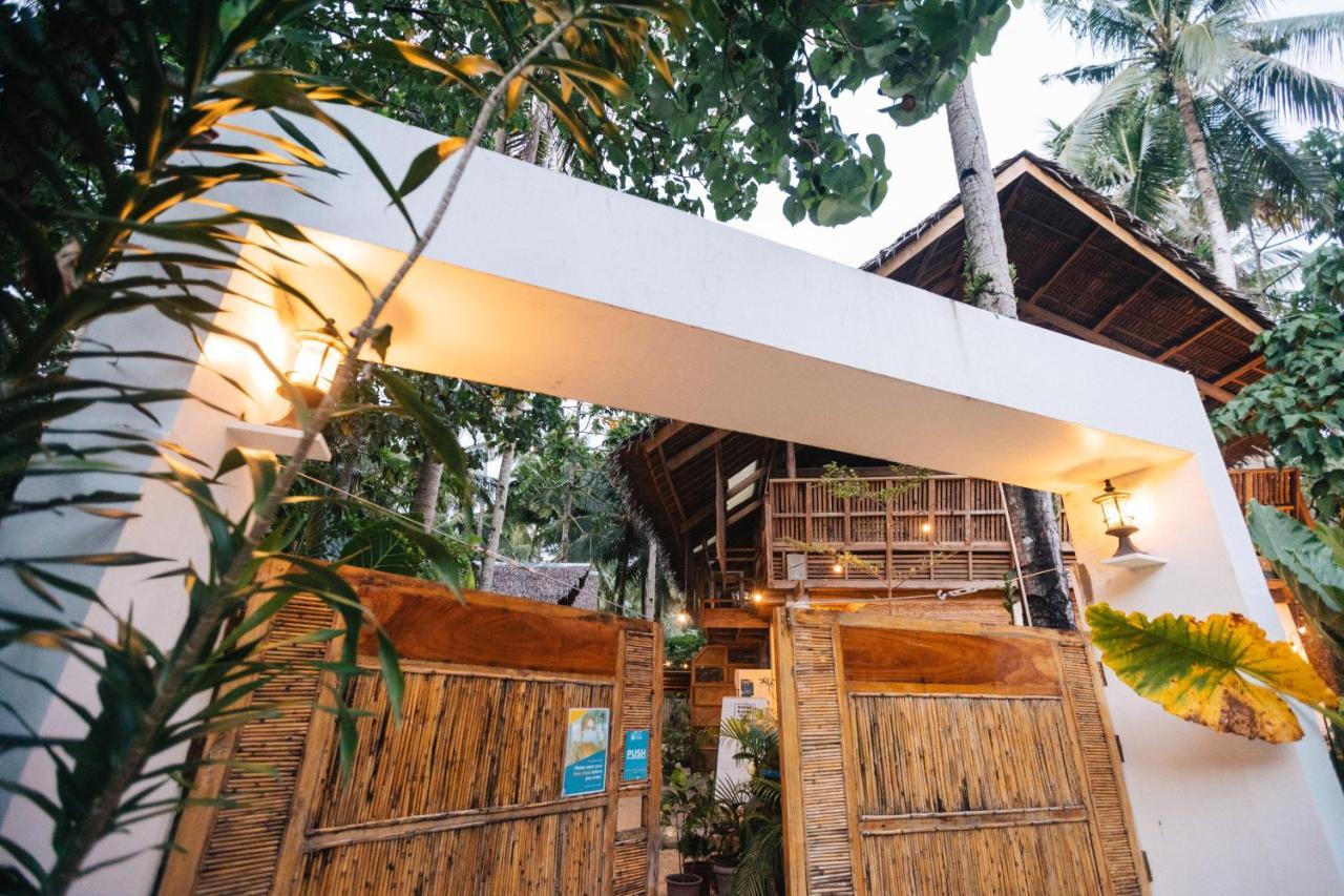 Higala Hostel Siargao Хенерал Луна Екстериор снимка