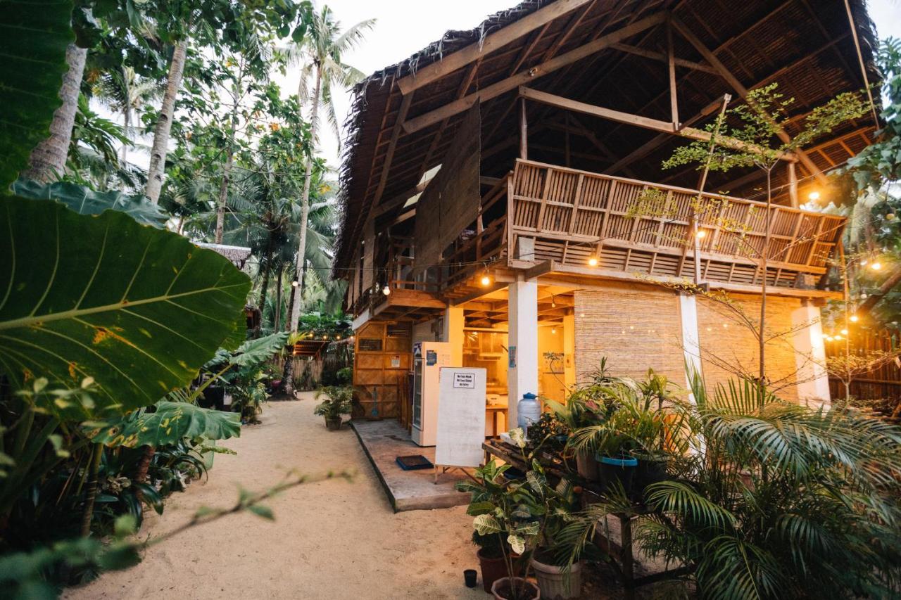 Higala Hostel Siargao Хенерал Луна Екстериор снимка